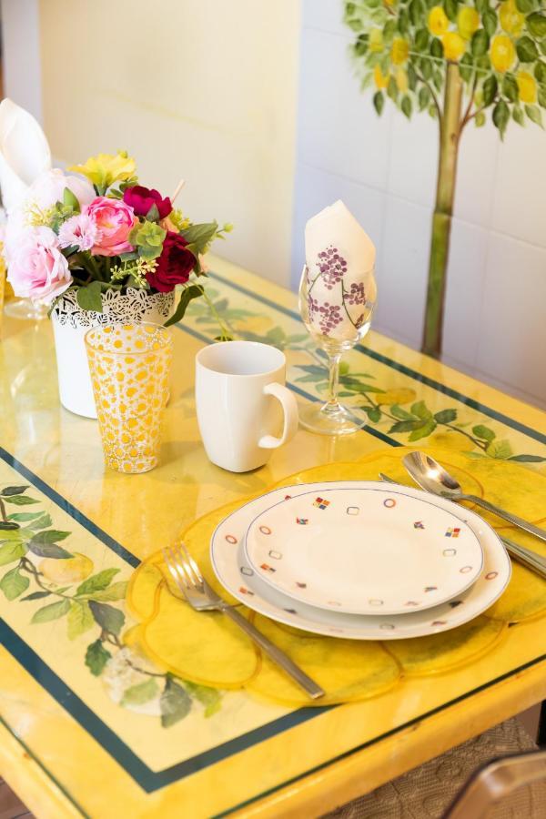 Monti Romantic Sunshine Maisonette Екстер'єр фото